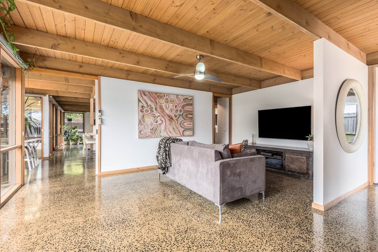 Gallery: 27 Brolga Crescent