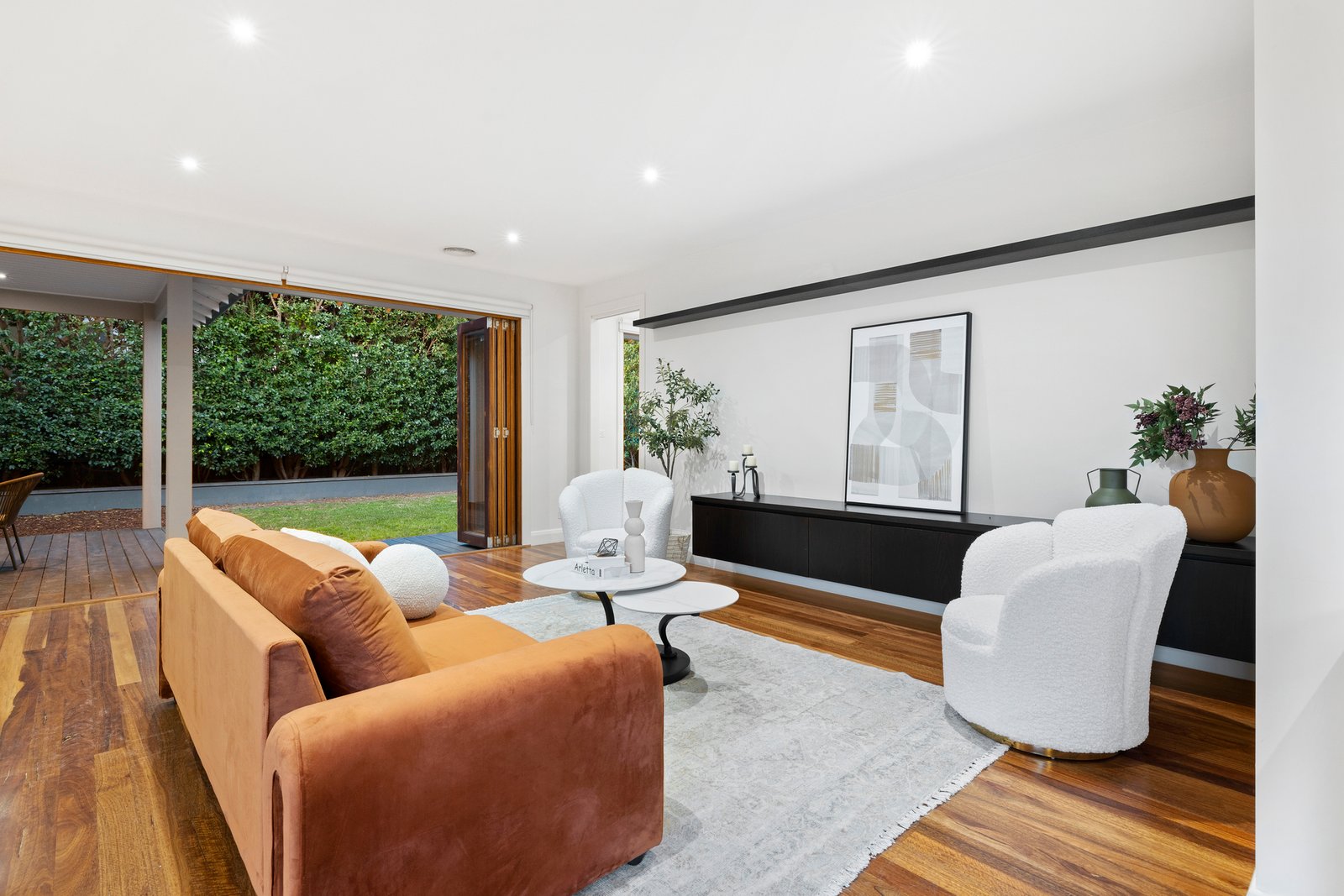 Gallery: 27 Brooks Street