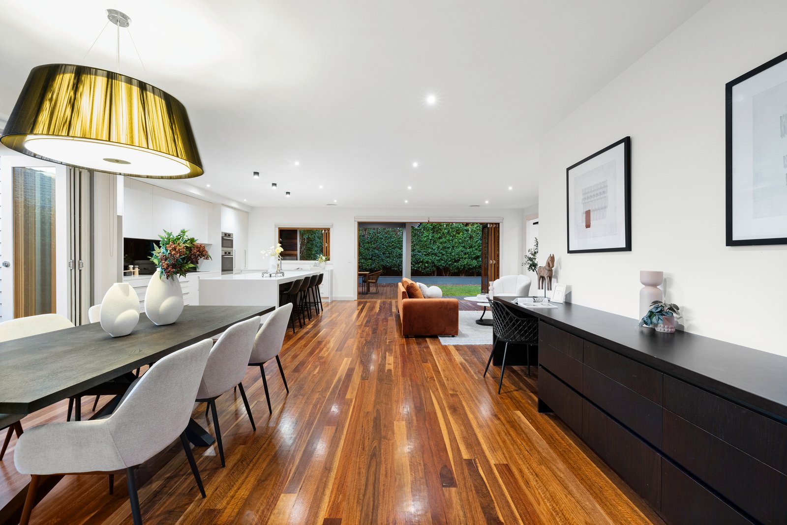 Gallery: 27 Brooks Street
