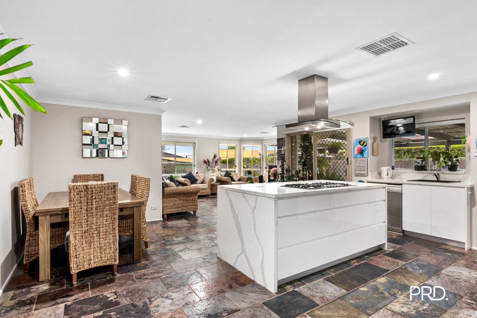 27 Buyu Road GLENMORE PARK 3
