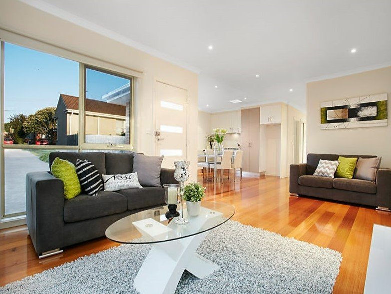 Gallery: 2/7 Calista Avenue