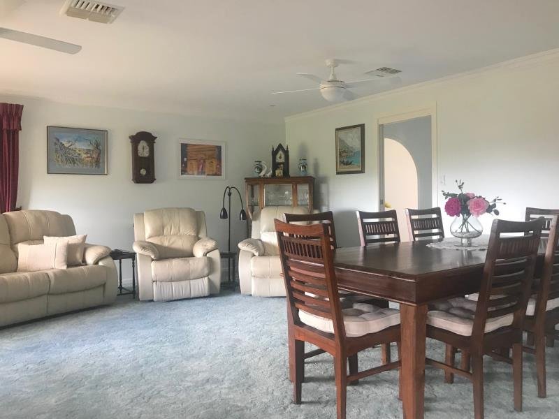 27 Caloola Street TAMWORTH 2