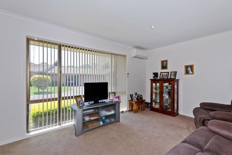 Gallery: 2/7 Camdell Court