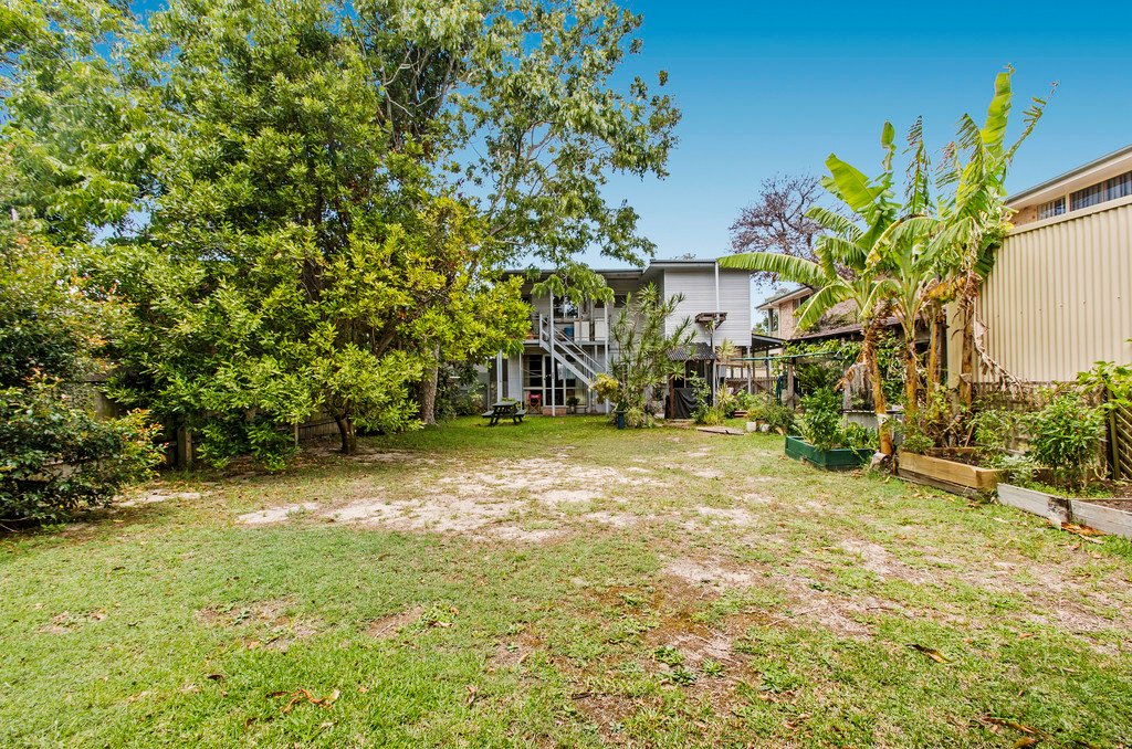 27 Camden Street NORTH HAVEN 11