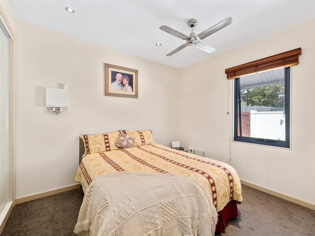 27 Camperdown Street COFFS HARBOUR 12