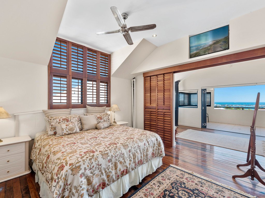 27 Camperdown Street COFFS HARBOUR 19