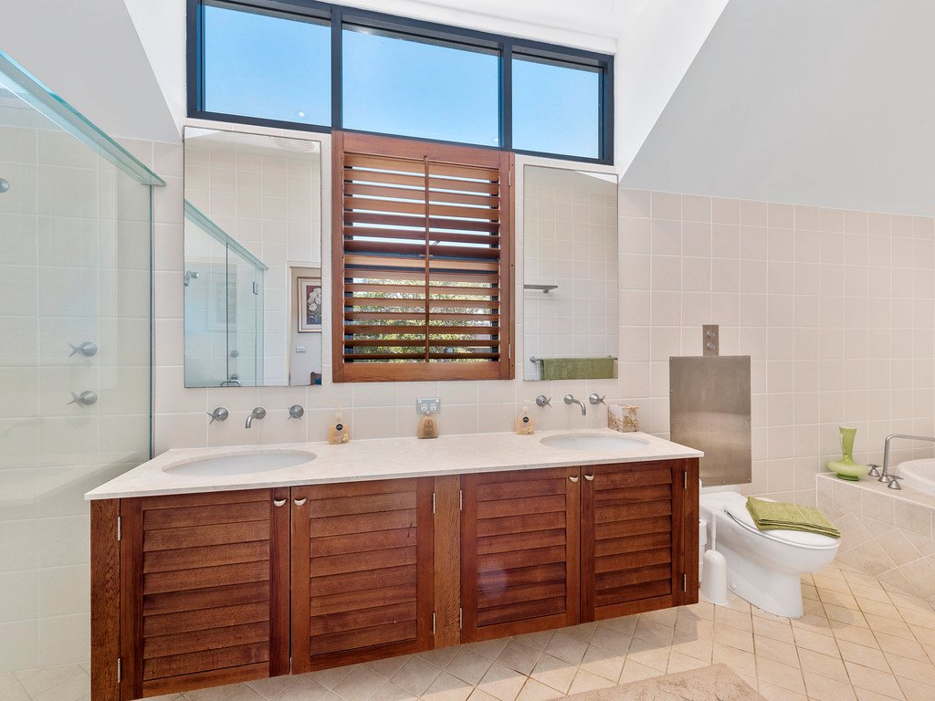 27 Camperdown Street COFFS HARBOUR 21