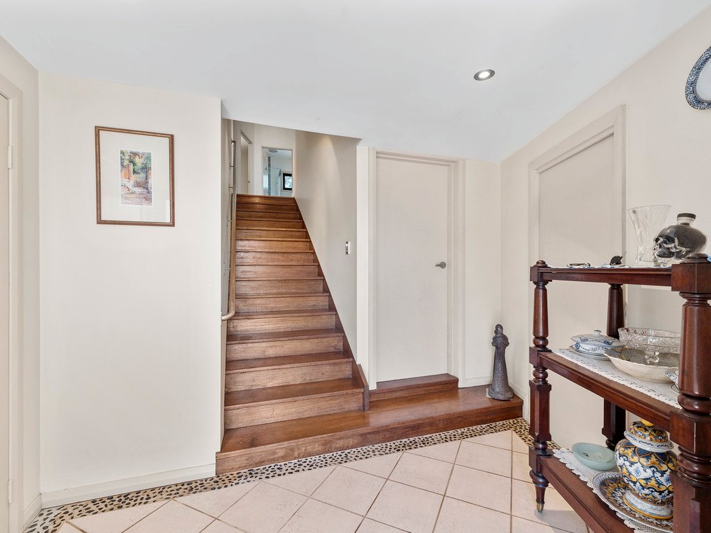 27 Camperdown Street COFFS HARBOUR 25