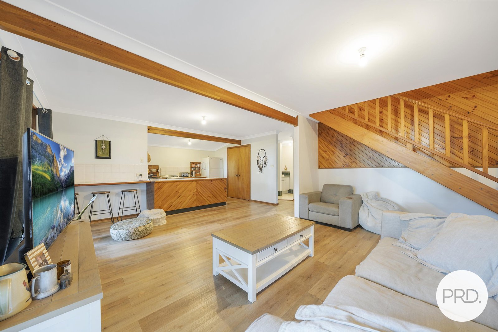 27 Caringal Drive MIDDLE BROTHER 9