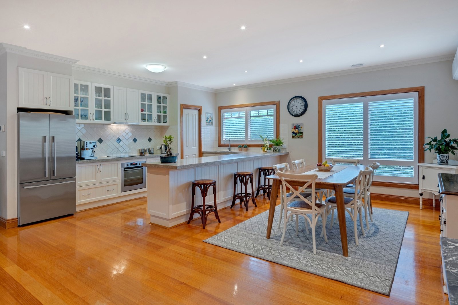 Real Estate and Property in 27 Carinya Drive, Gisborne, VIC