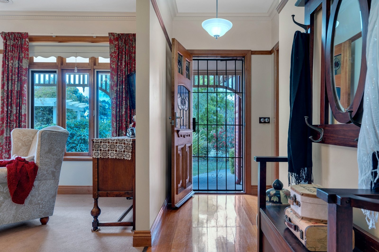 Real Estate and Property in 27 Carinya Drive, Gisborne, VIC