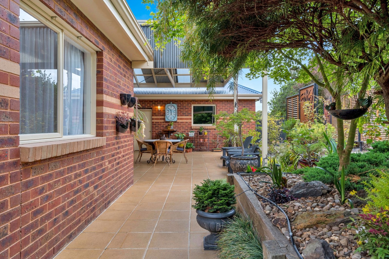 Real Estate and Property in 27 Carinya Drive, Gisborne, VIC