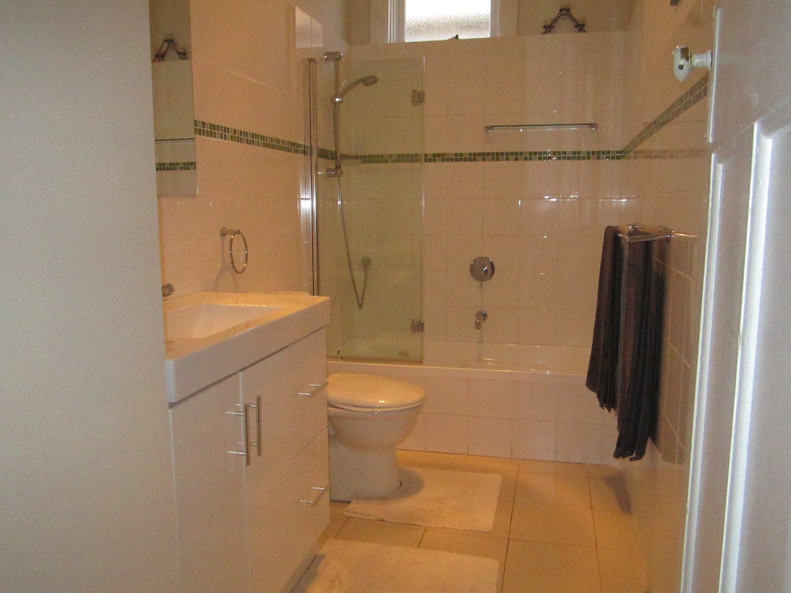 Gallery: 27 Carlyon Street
