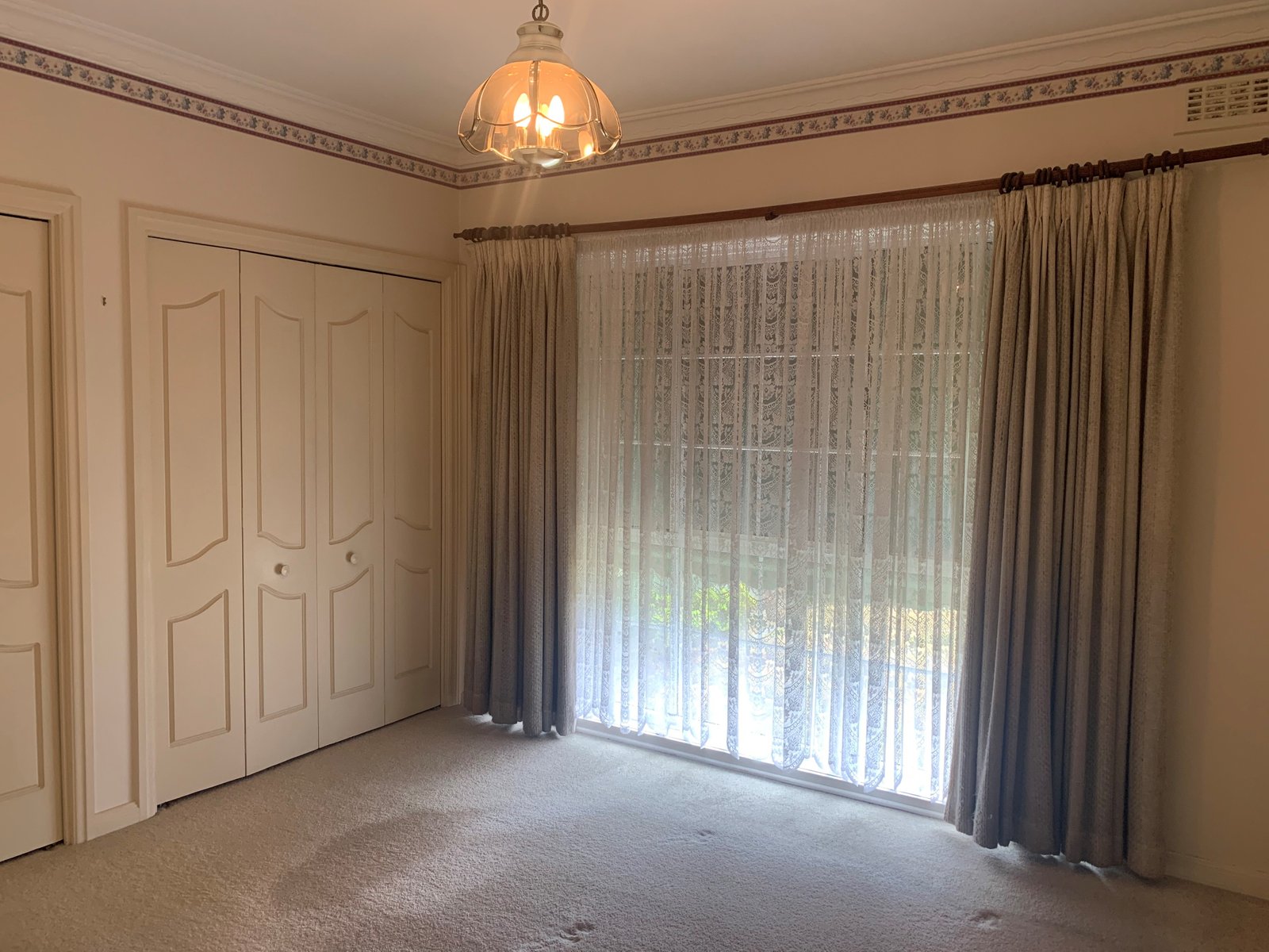Gallery: 27 Carmichael Road