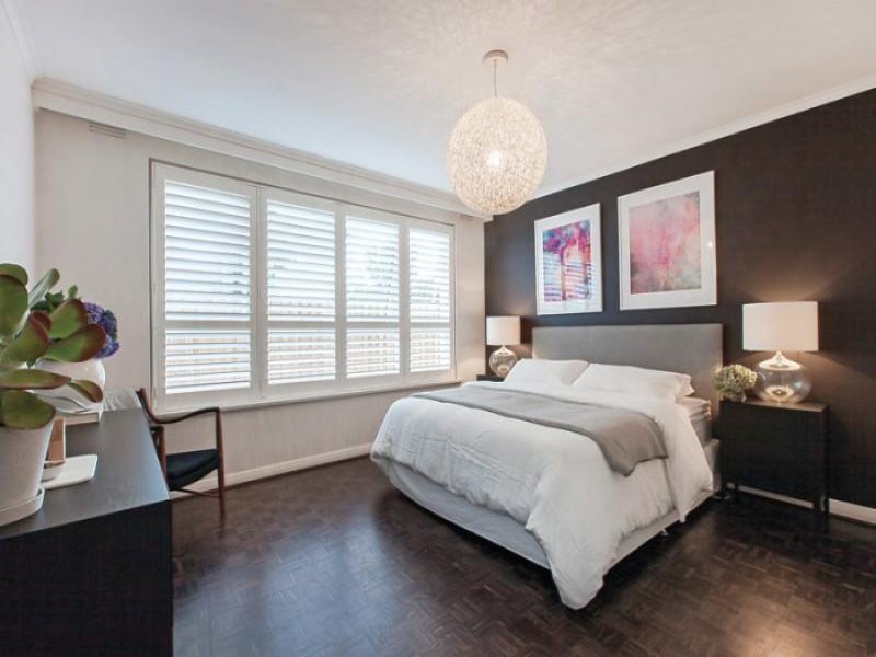Gallery: 2/7 Celeste Court
