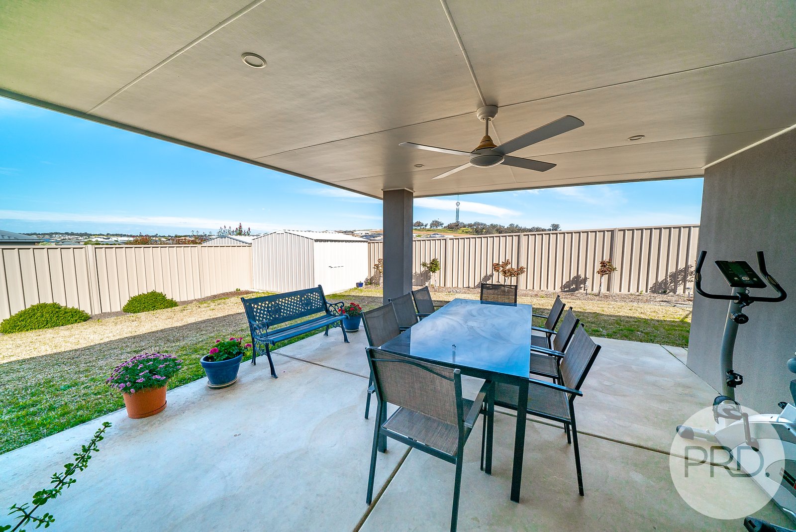 27 Chang Avenue LLOYD 15