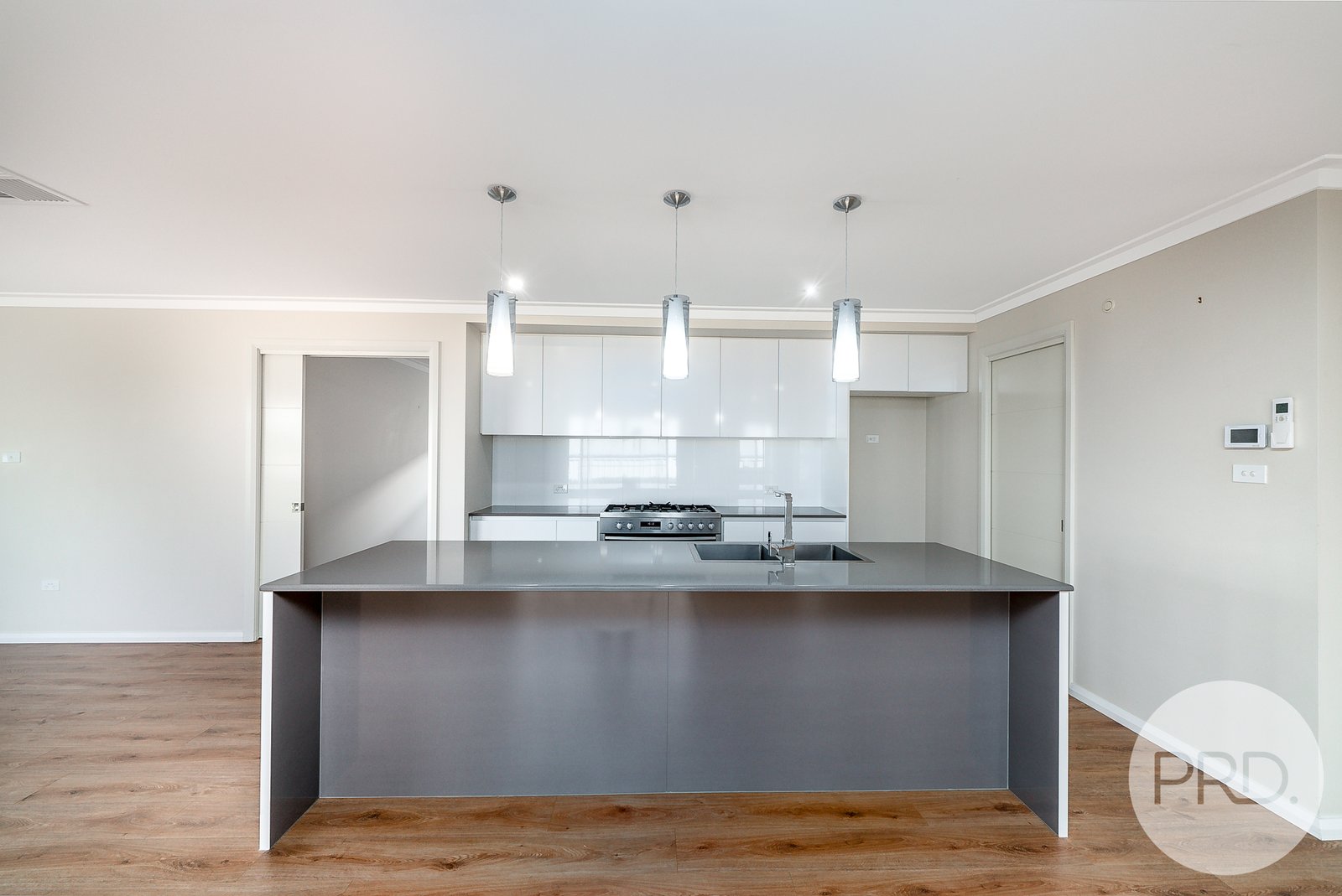 27 Chang Avenue LLOYD 2