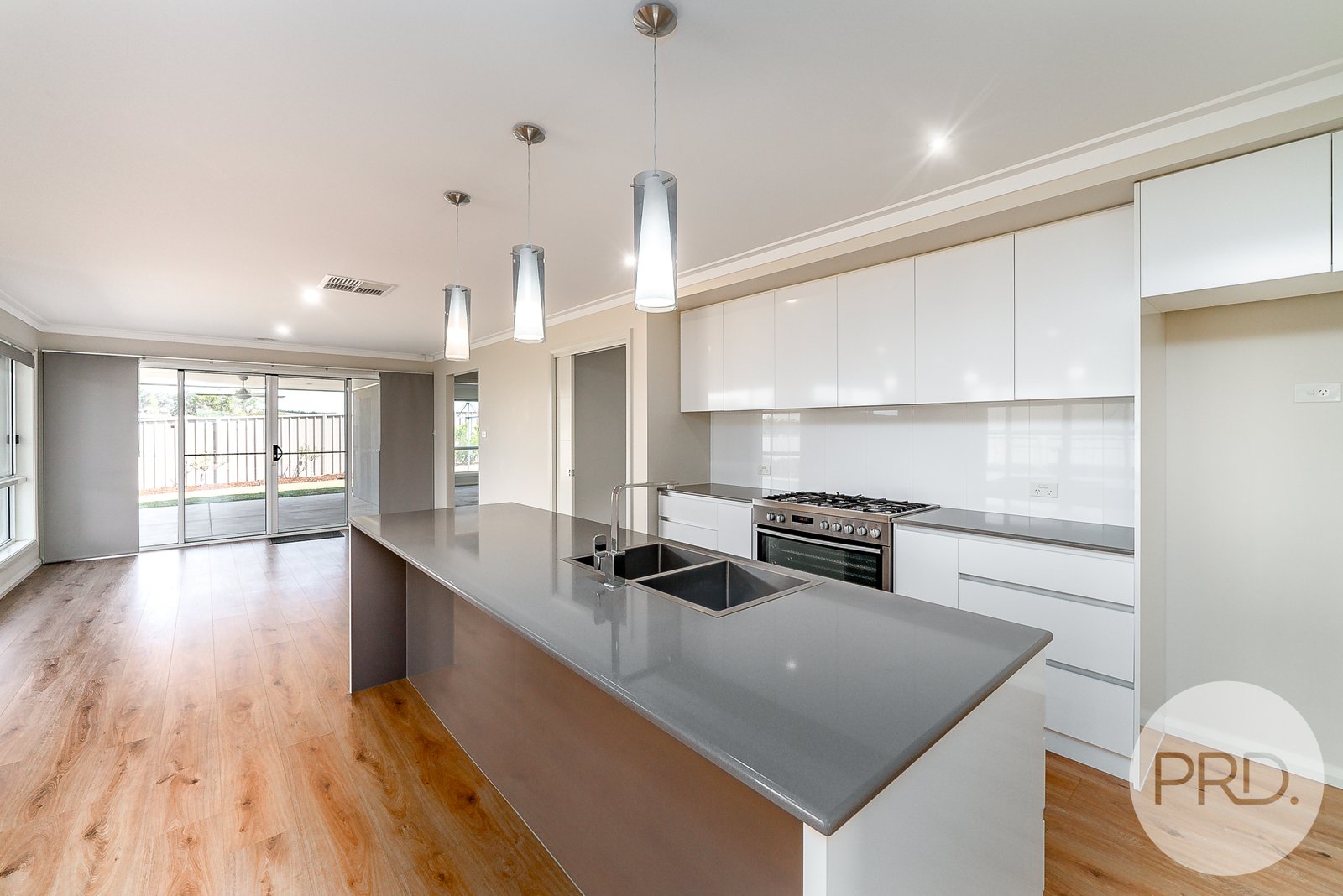 27 Chang Avenue LLOYD 3