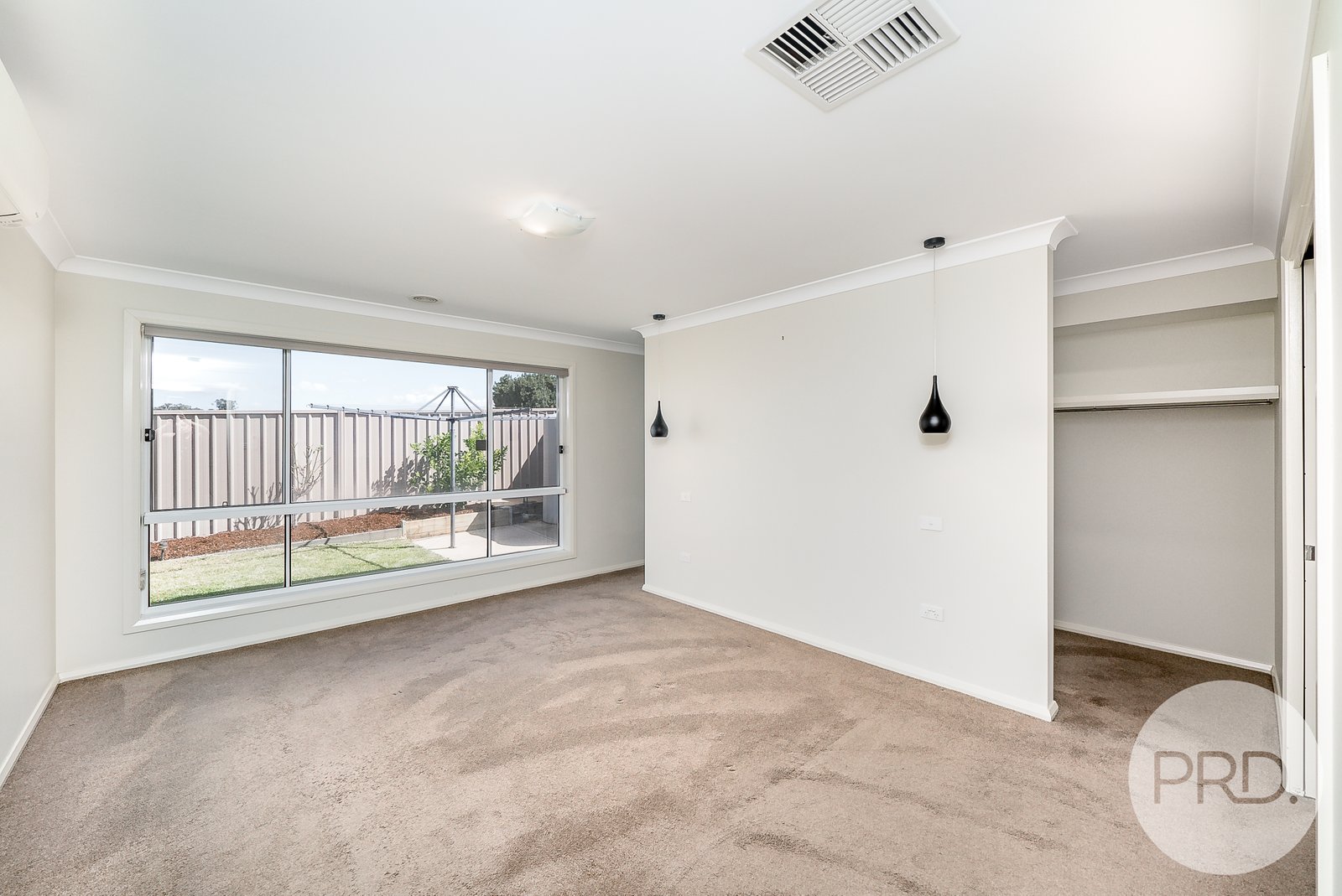 27 Chang Avenue LLOYD 7