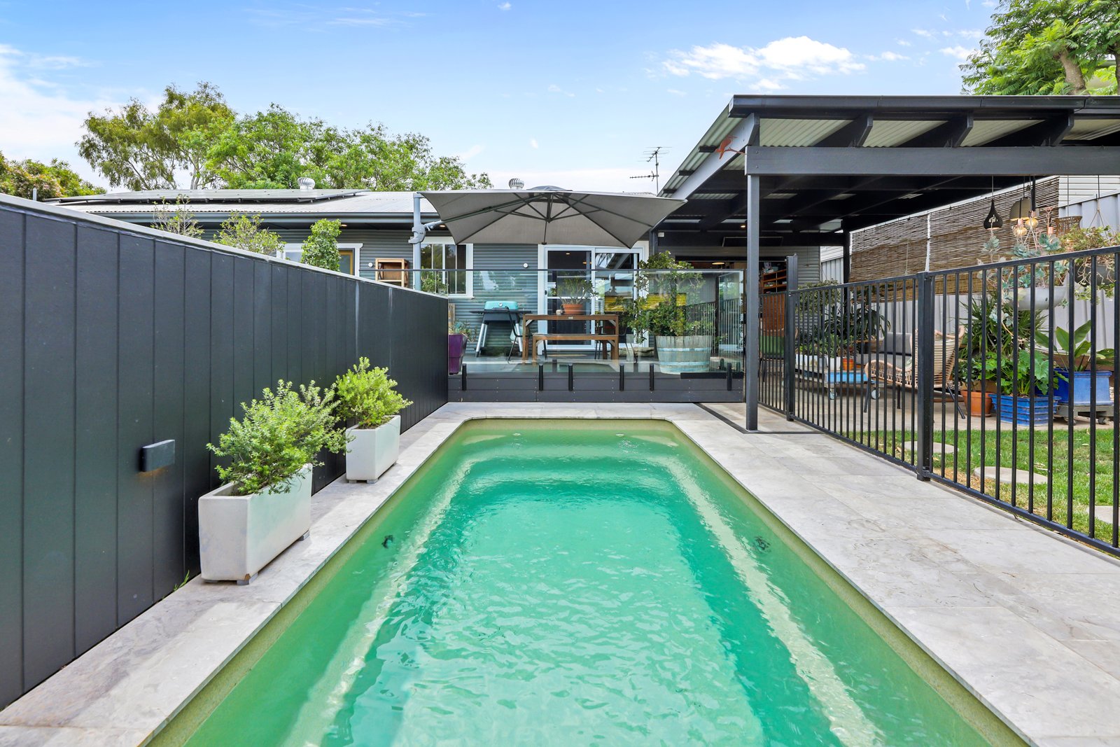 27 Chelmsford Street TAMWORTH 22