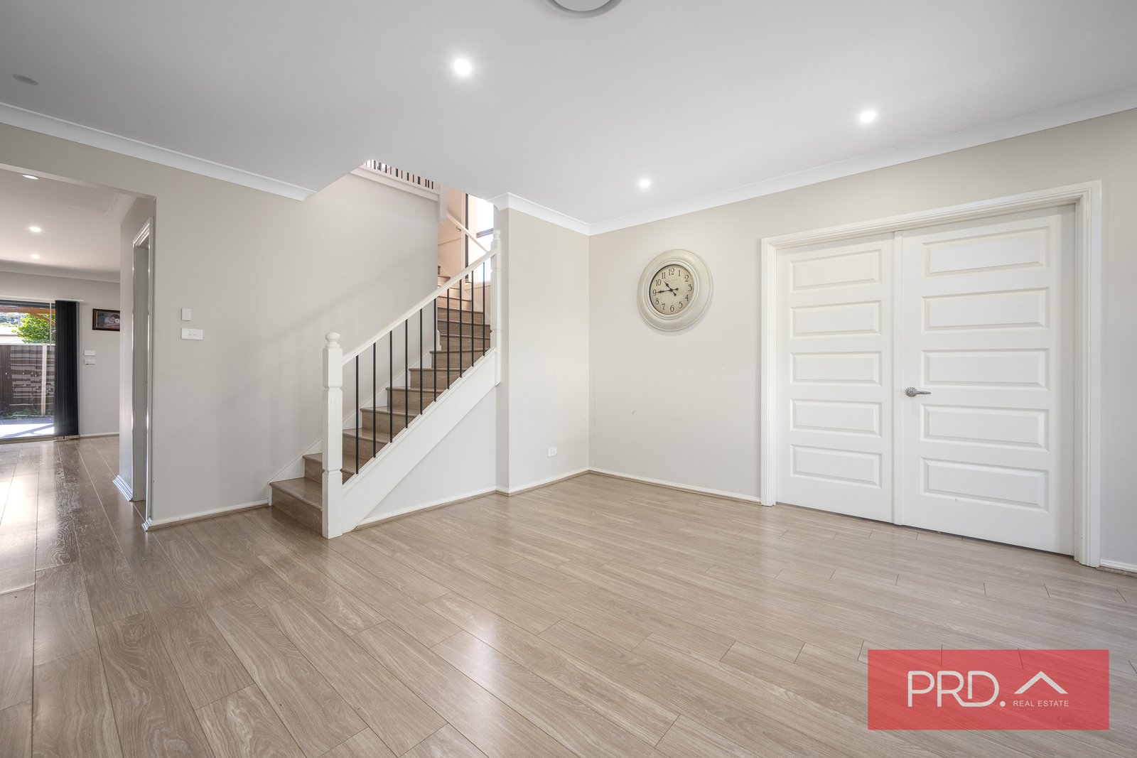 27 Chelsea Drive CANLEY HEIGHTS 8