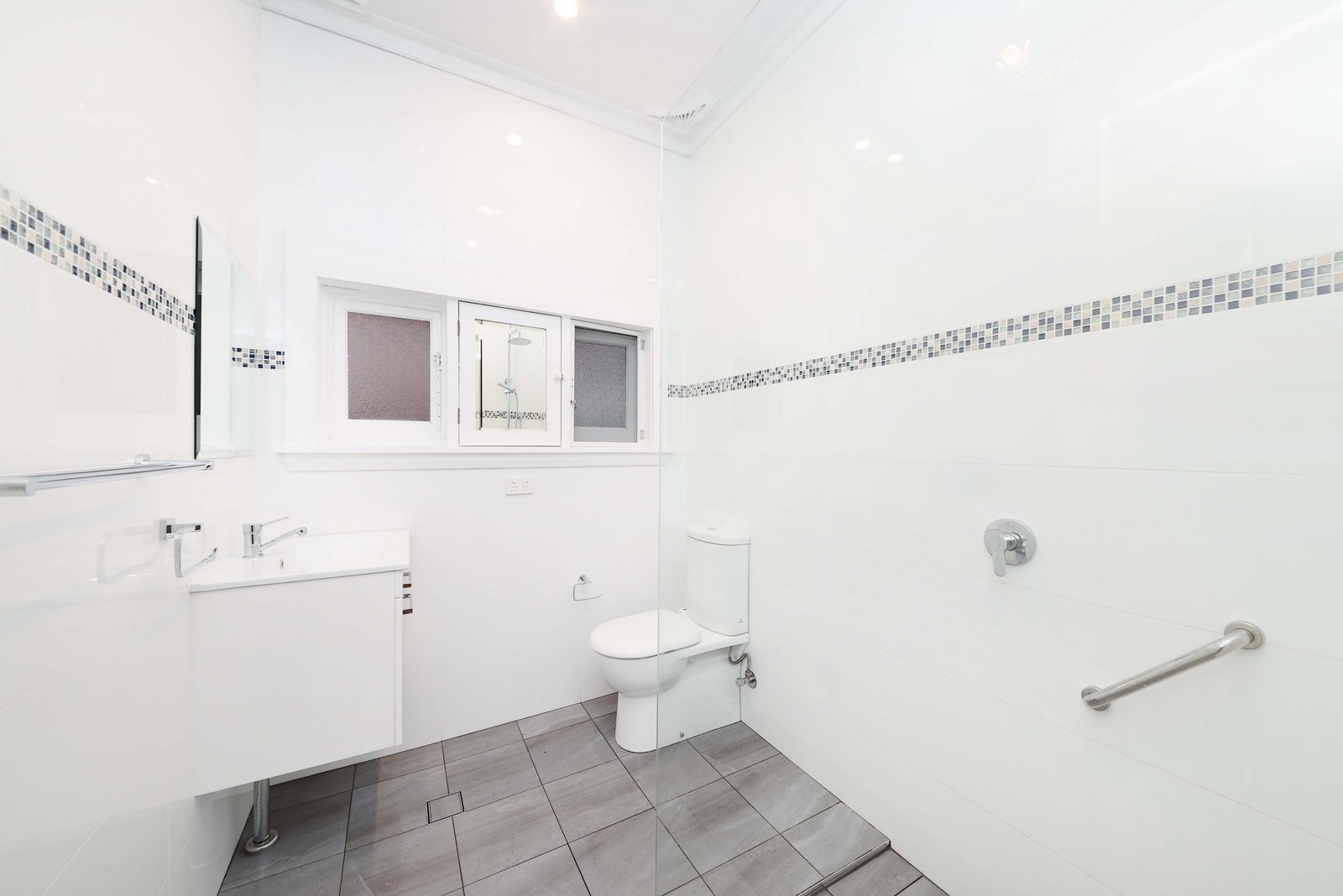 27 Chichester Street MAROUBRA 9