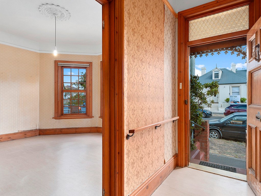 27 Church Street NORTH HOBART 5