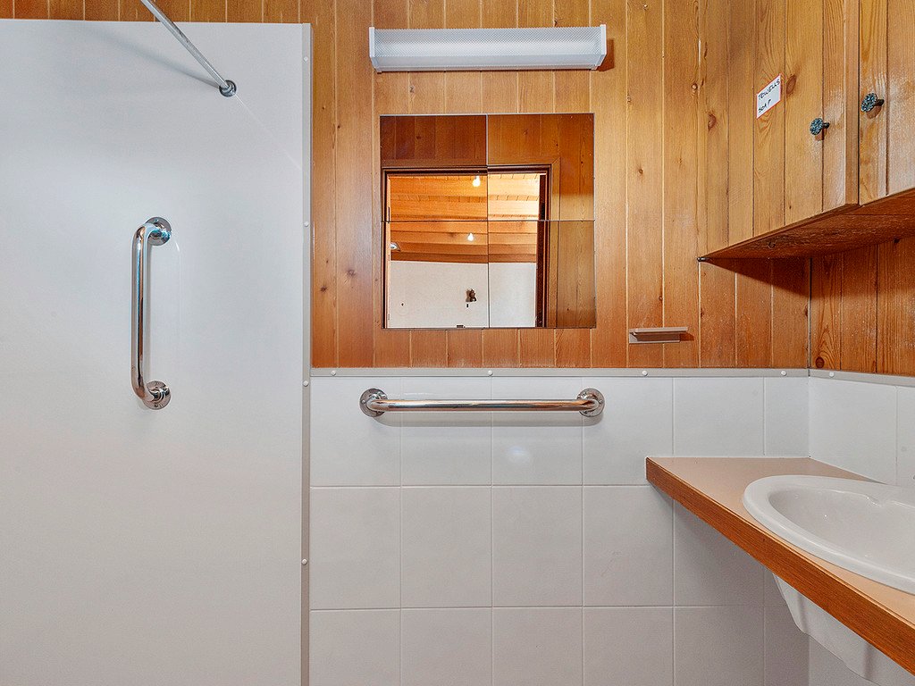 27 Church Street NORTH HOBART 11