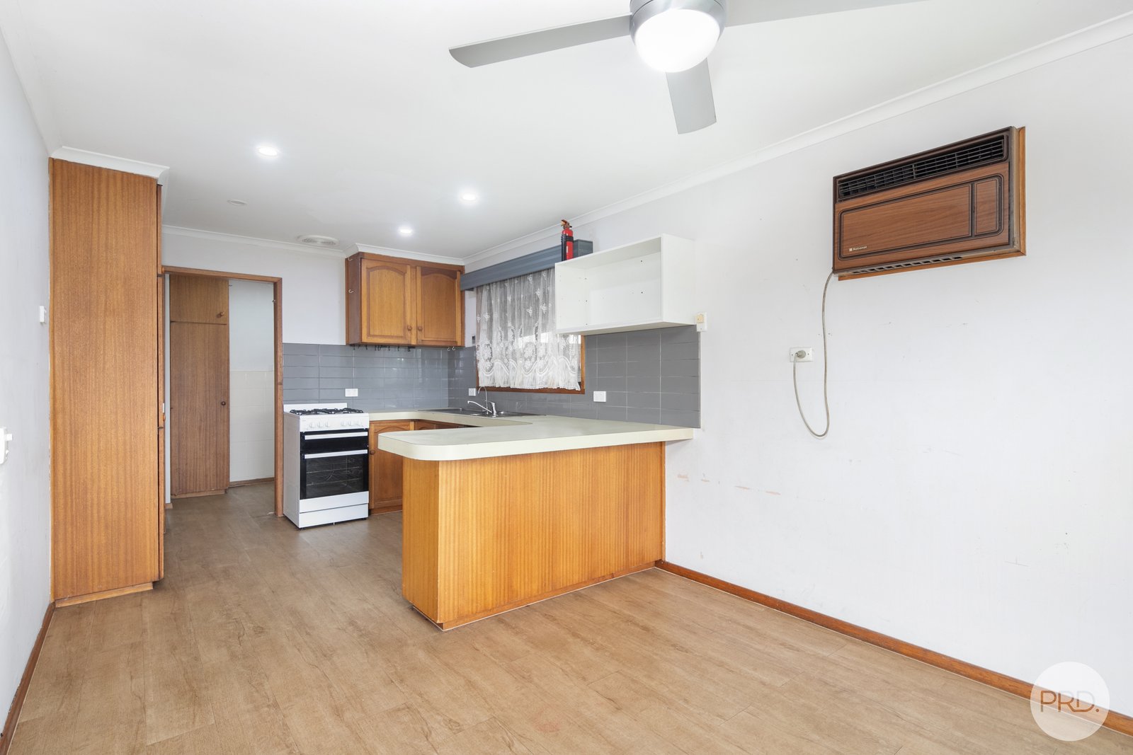 27 Clover Street WENDOUREE 5