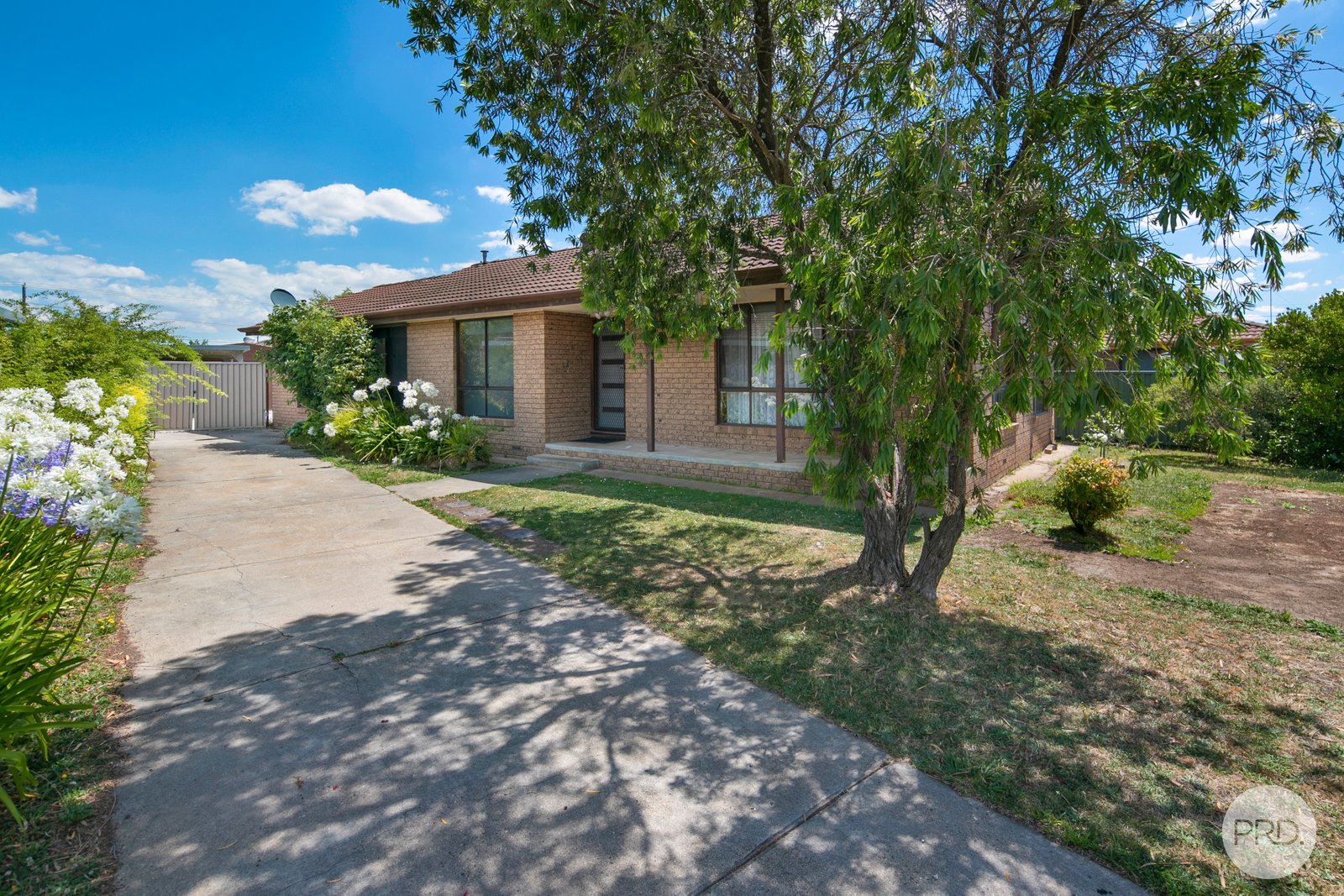 27 Clover Street WENDOUREE 1