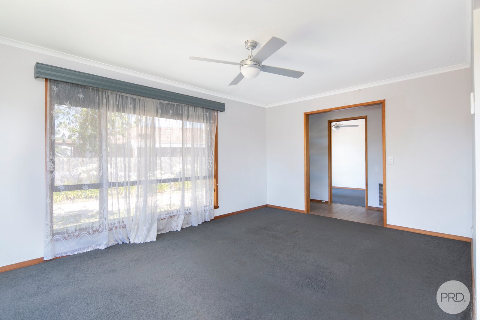 27 Clover Street WENDOUREE 3