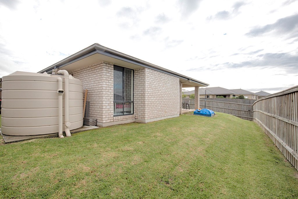 27 Cockatoo Ridge ABERGLASSLYN 11