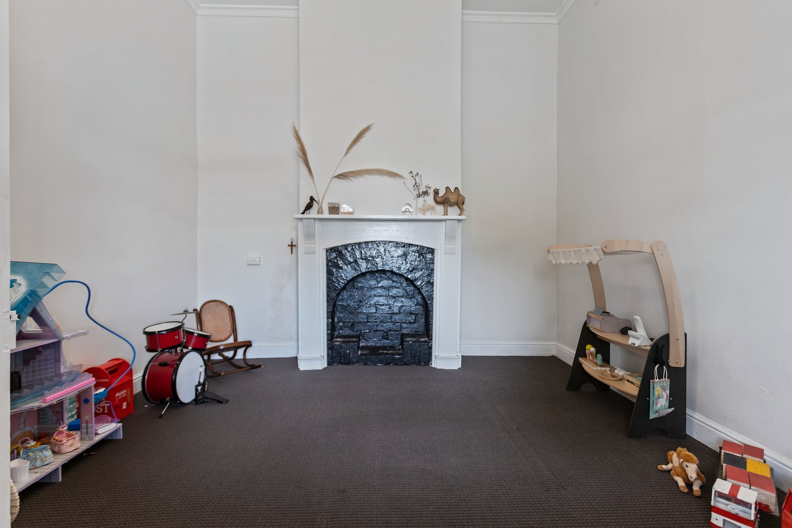 27 Condon Street KENNINGTON 12