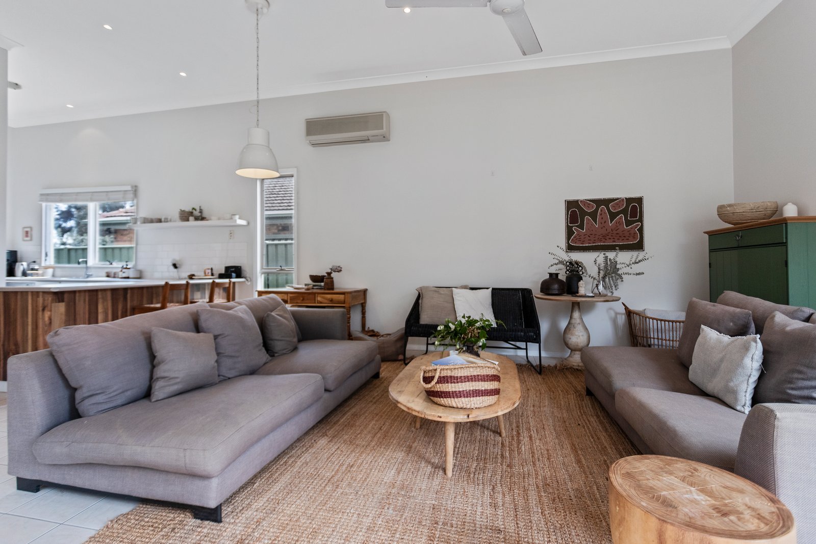 27 Condon Street KENNINGTON 18