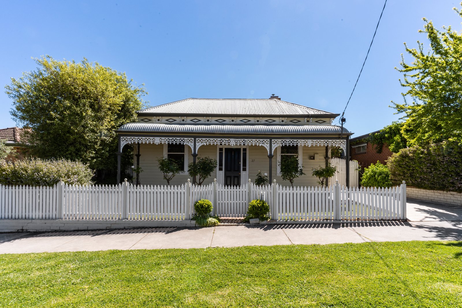 27 Condon Street KENNINGTON 2