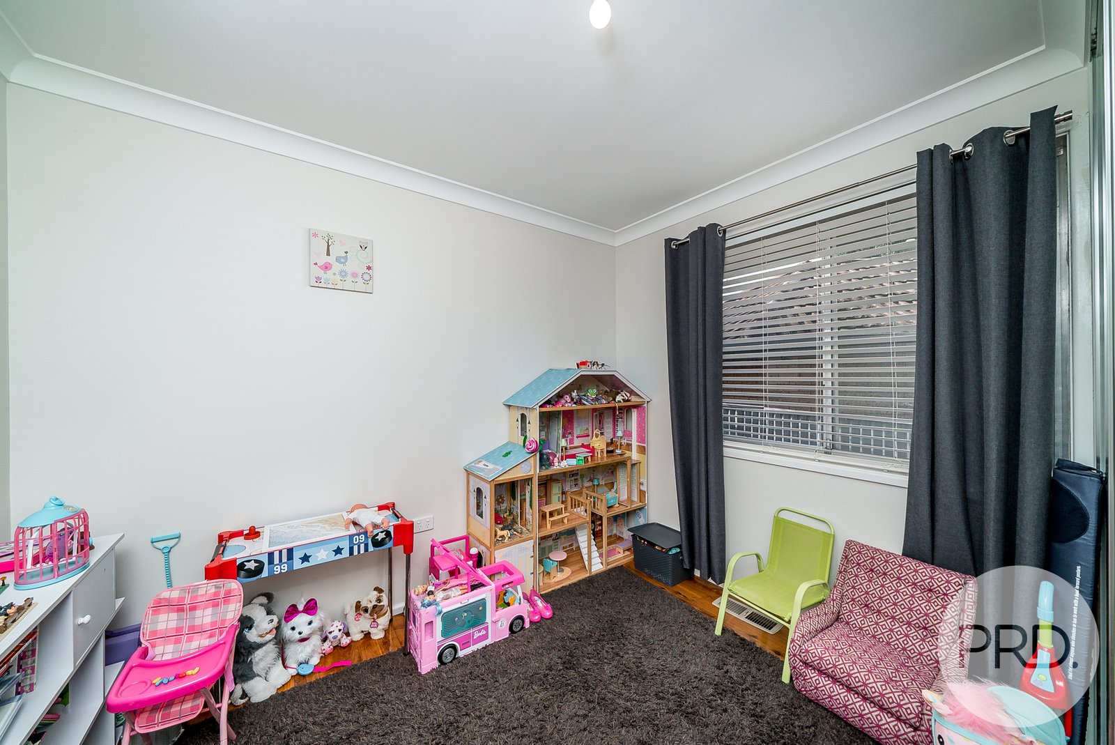 27 Cooinbil Crescent KOORINGAL 8
