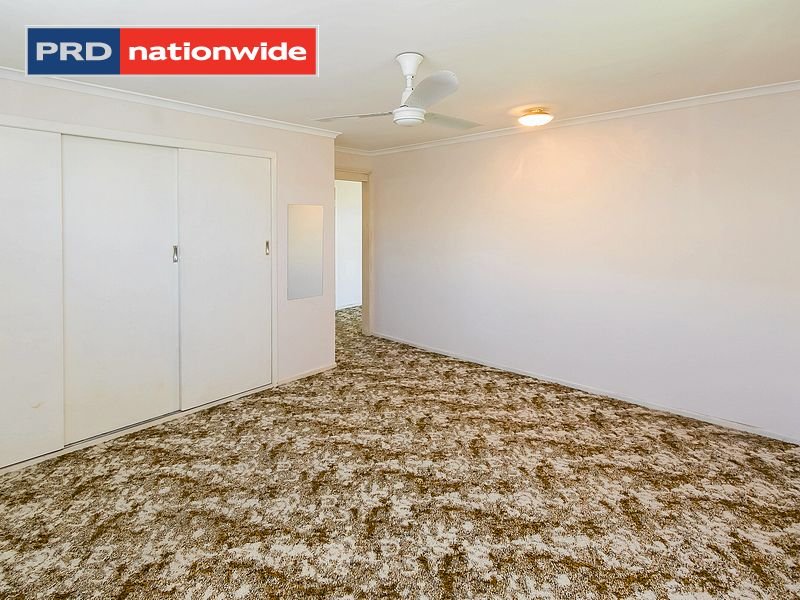 27 Cooloola Crescent URANGAN 12