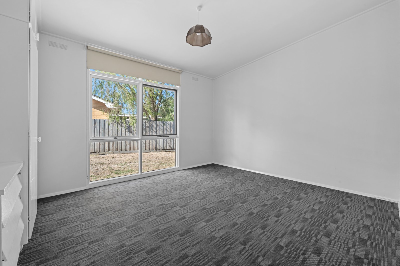 Gallery: 2/7 Coonatta Street