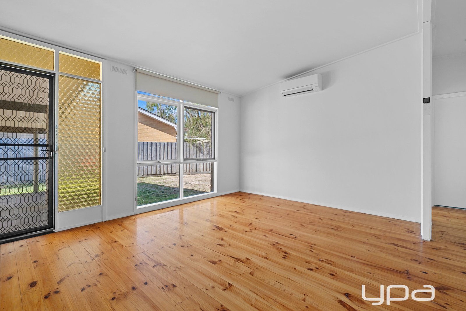 Gallery: 2/7 Coonatta Street