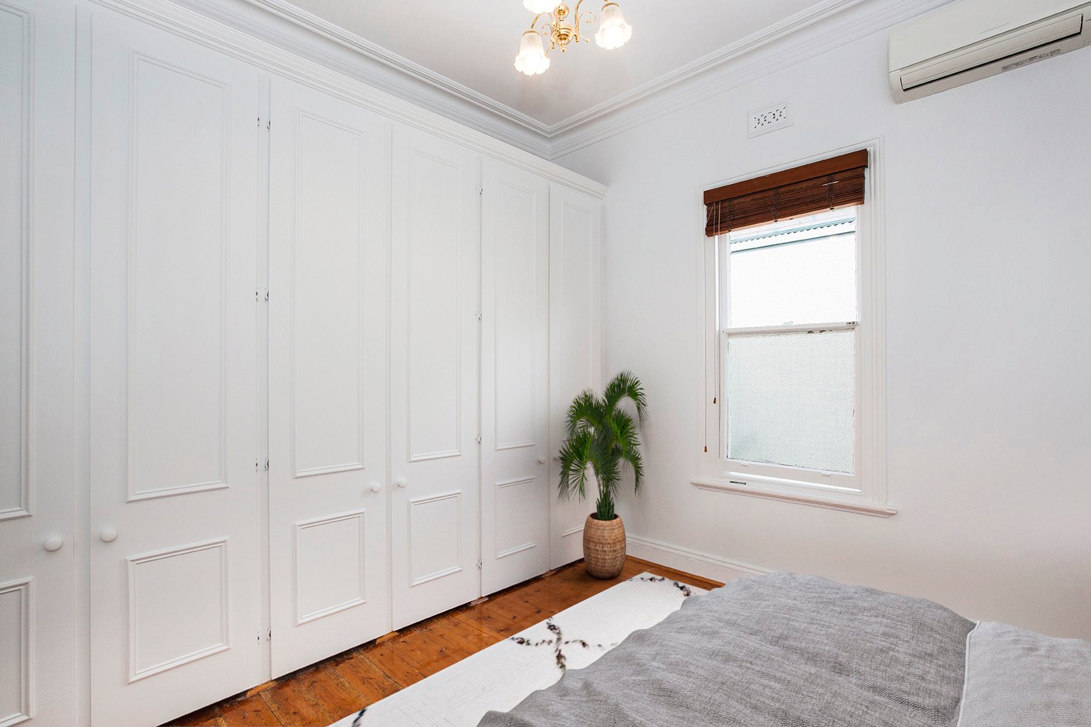 Real Estate and Property in 27 Cromwell Street, Caulfield North, VIC