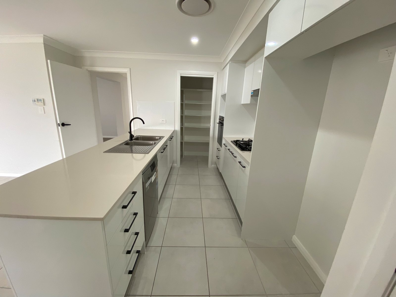 27 Currawong Drive CALALA 9