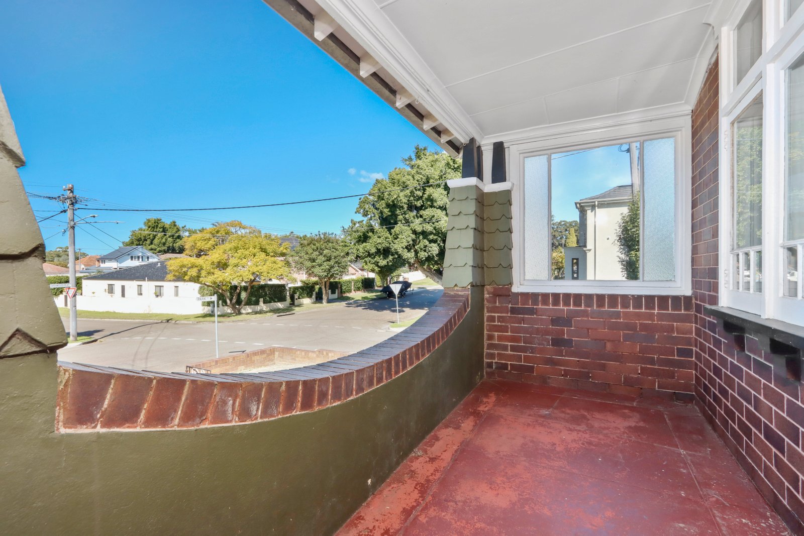 27 Dardanelles Street MORTDALE 8