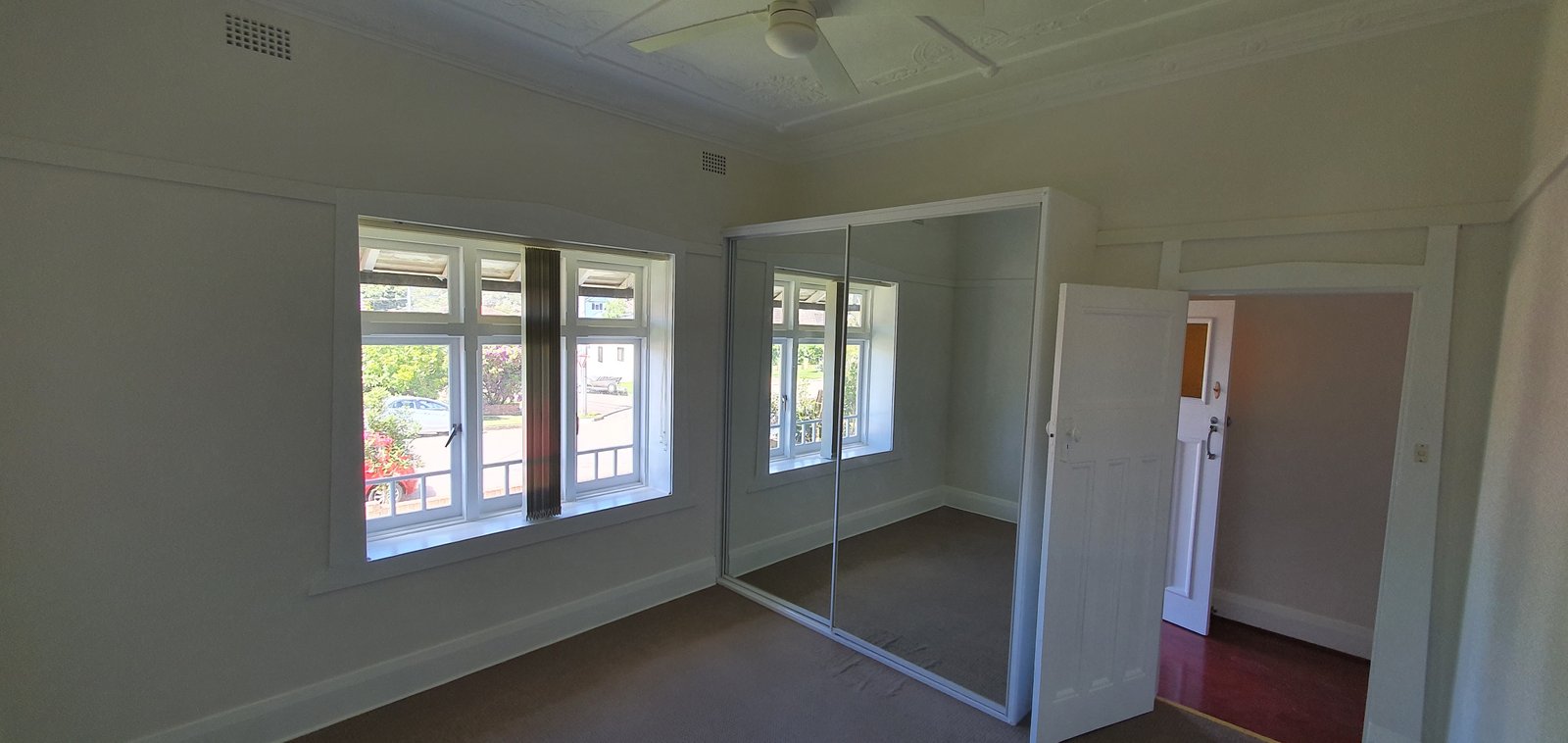 27 Dardanelles Street MORTDALE 4