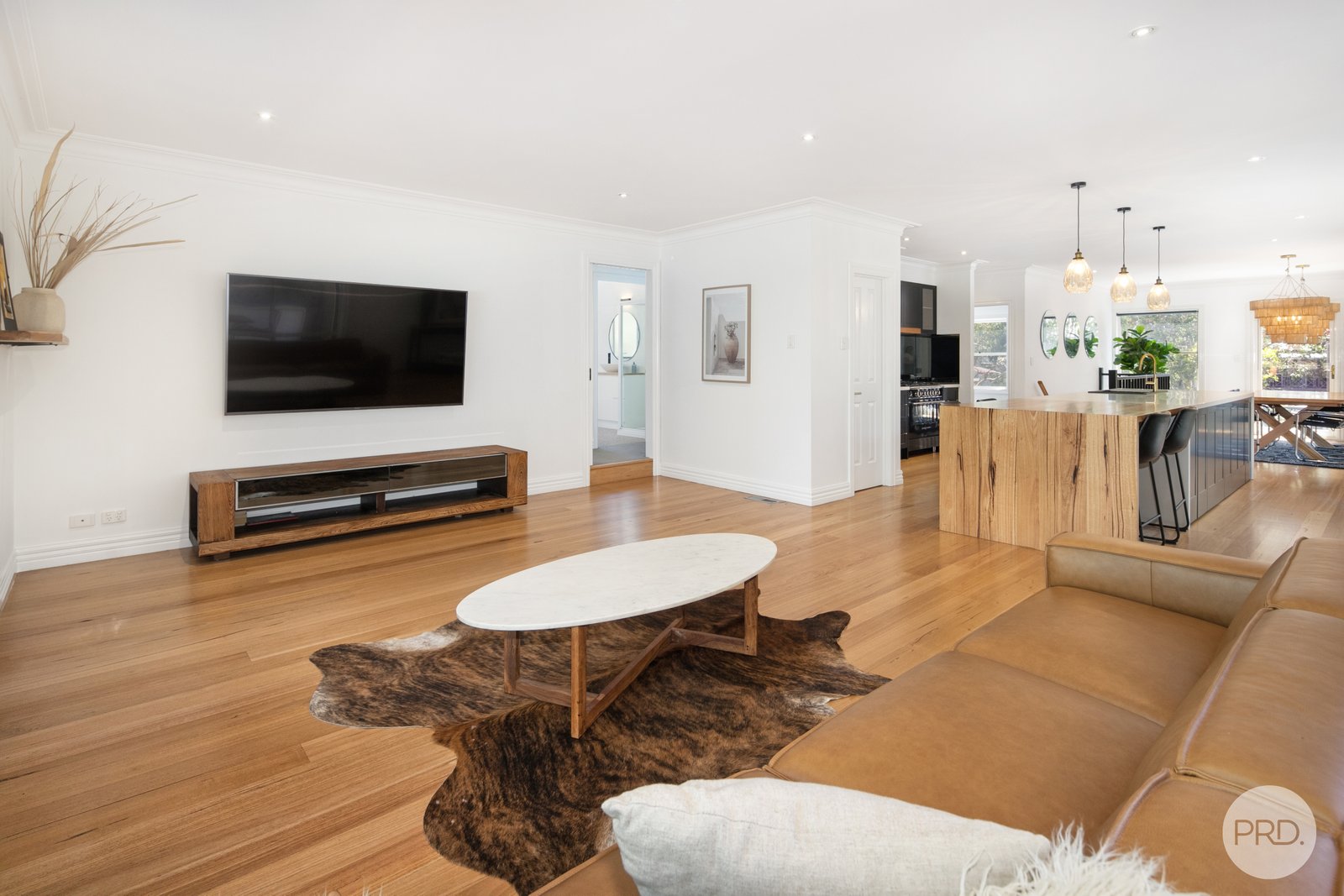 27 Darriwell Drive MOUNT HELEN 7