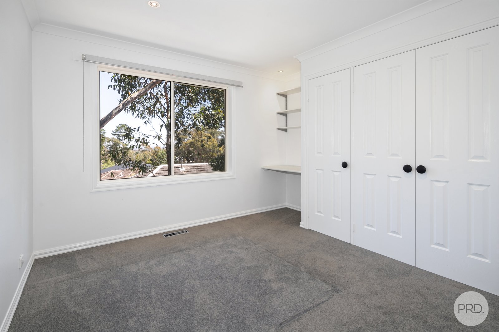 27 Darriwell Drive MOUNT HELEN 12