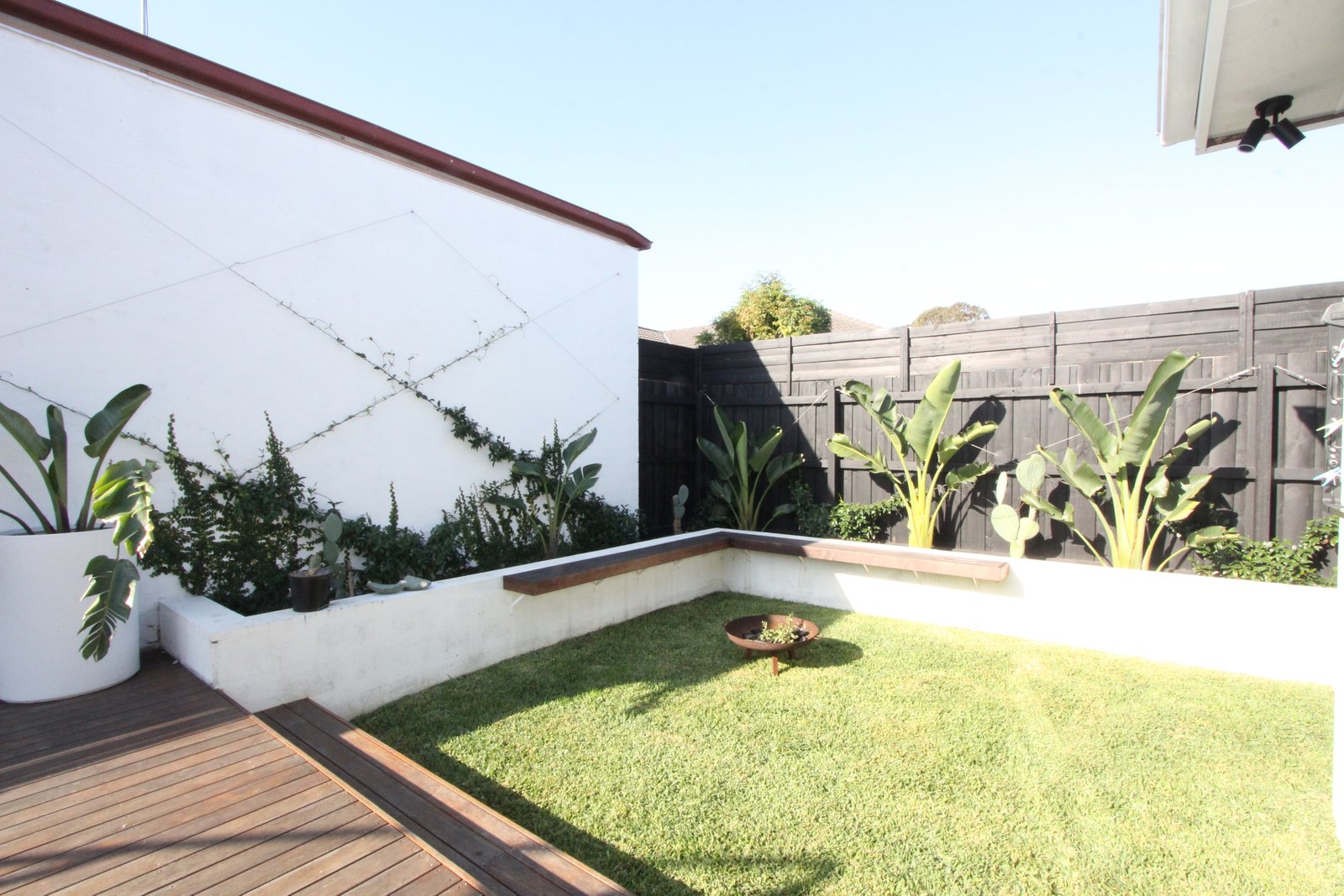 Real Estate and Property in 27 Dega Avenue, Bentleigh East, VIC