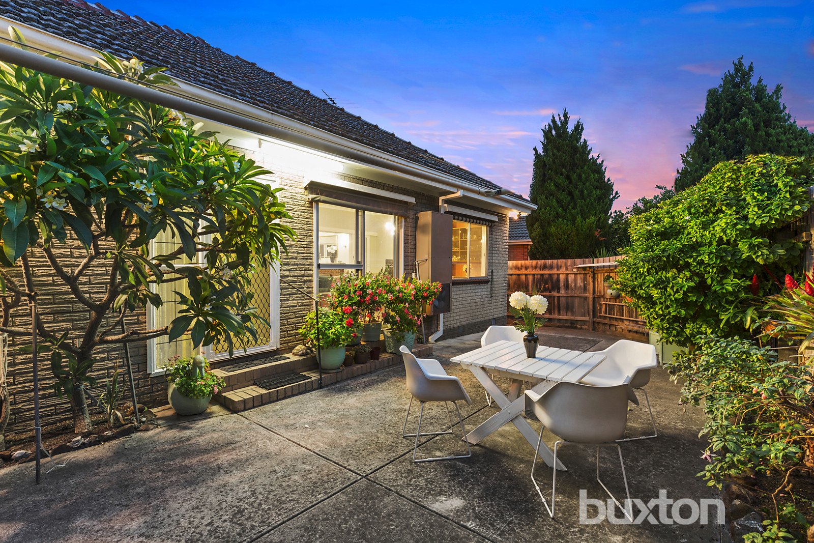 Gallery: 27 Dega Avenue