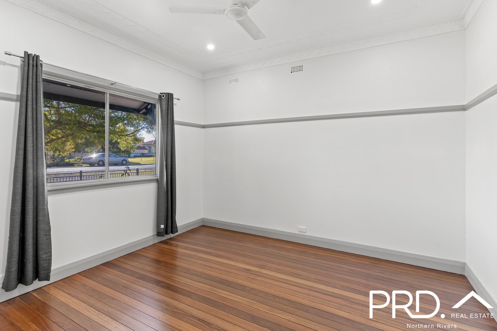 27 Diary Street CASINO 11