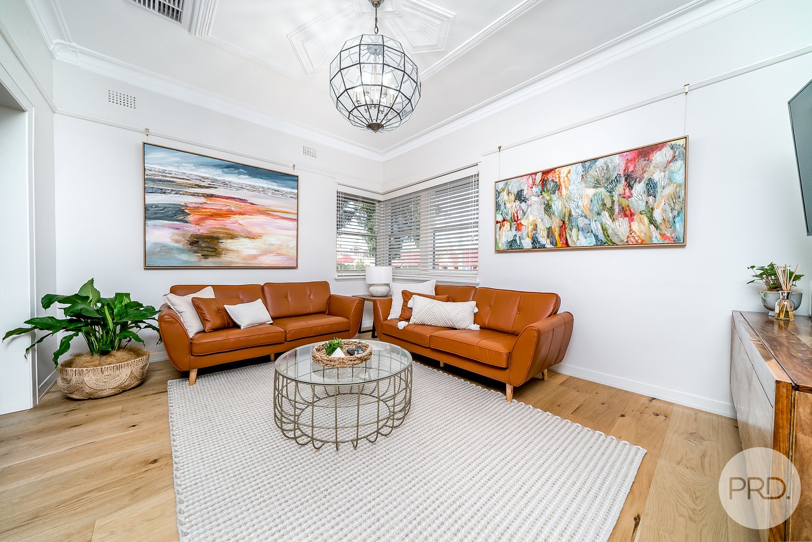 27 Dobbs Street WAGGA WAGGA 4