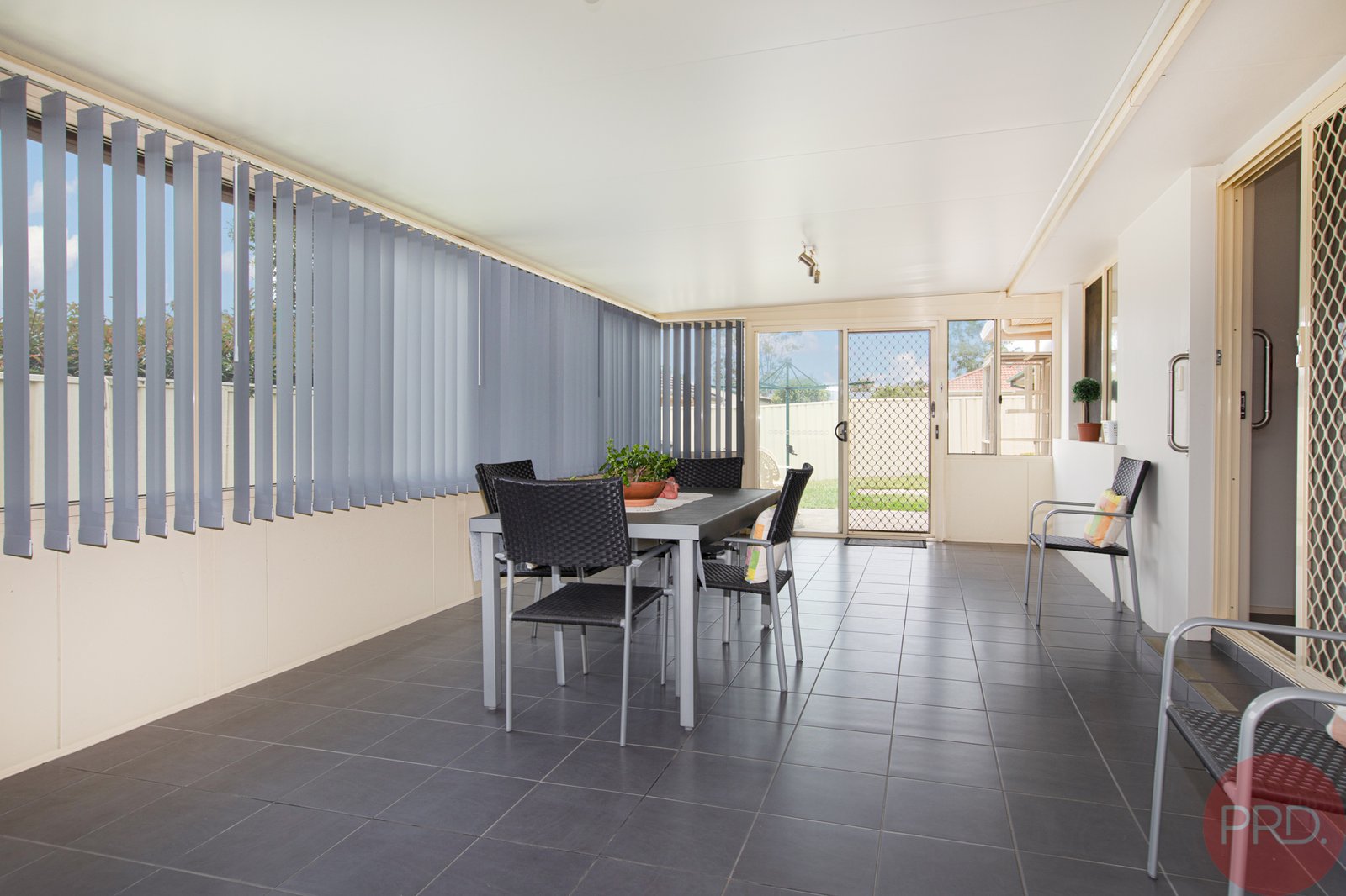 27 Drysdale Crescent METFORD 14